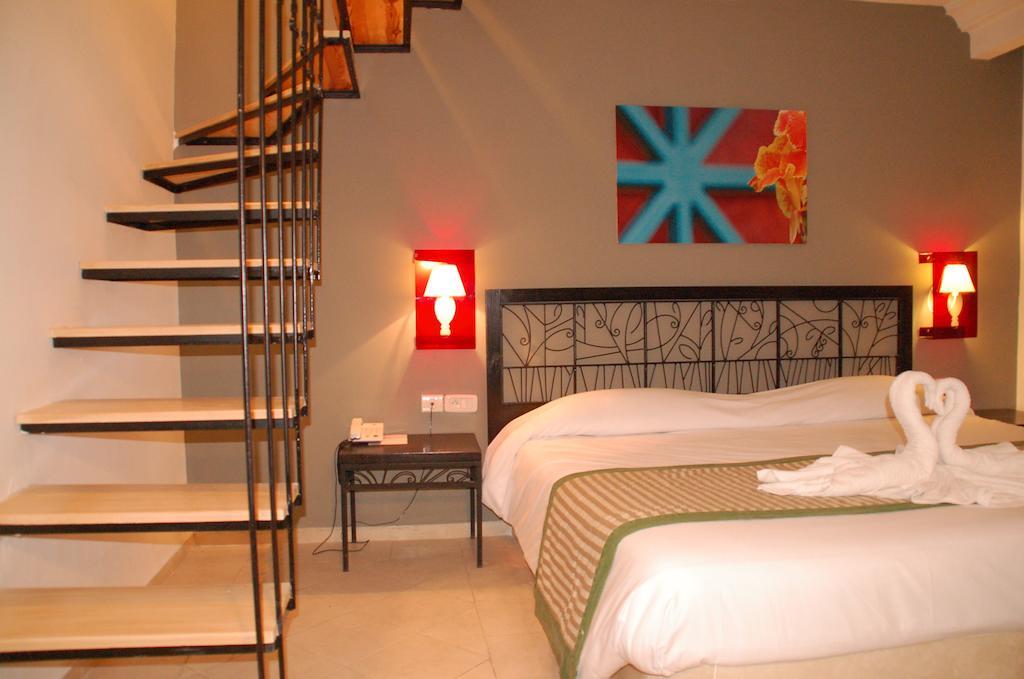 Miramar Petit Palais Hotel Midoun Room photo